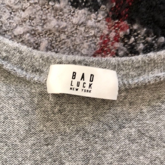 🌺 BAD LUCK NY; Wool Blend Gray Cropped Short-Sleeved Sweater Misses XL - NICE! - Picture 2 of 8